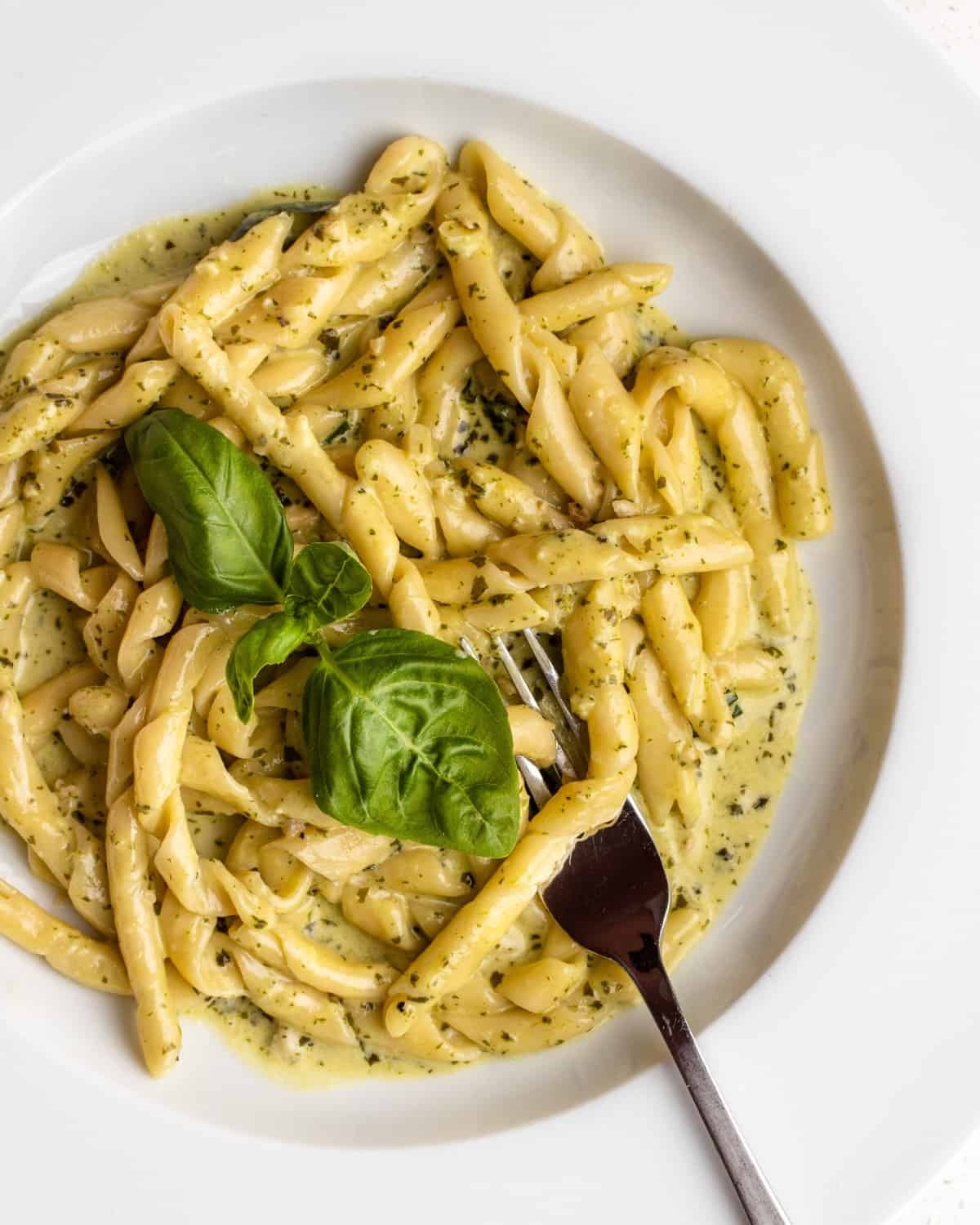10 Minute Creamy Pesto Pasta Sauce The Burnt Butter Table