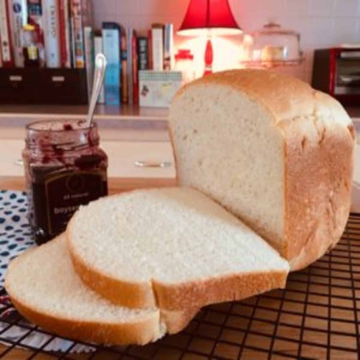 Basic White Bread In The Bread Machine The Vintage Cook