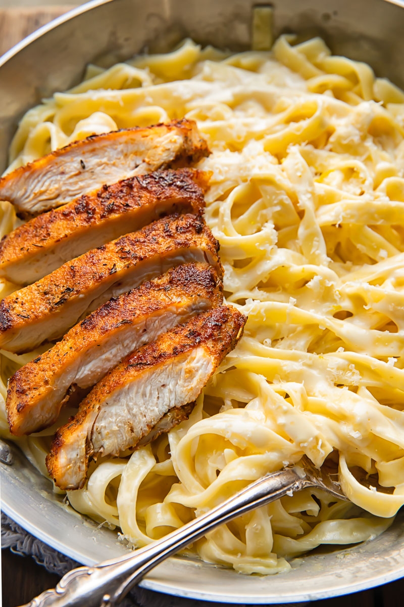 Blackened Chicken Alfredo Vikalinka