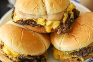 Blackstone Smash Burgers This Moms Menu