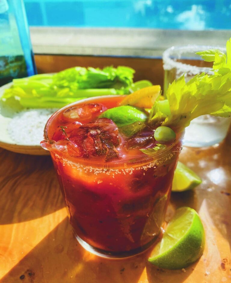 BLOODY MOLLYS Molly Baz