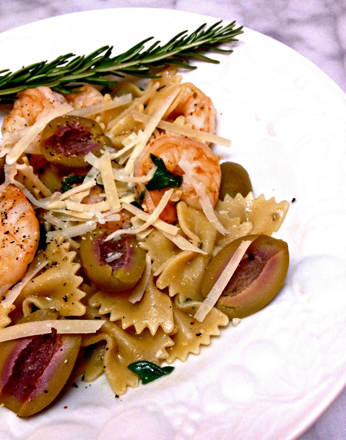 Bowtie Pasta With Shrimp Olives And Rosemary Radish rose Bowtie Pasta With Shrimp Olives And Rosemary Radish rose