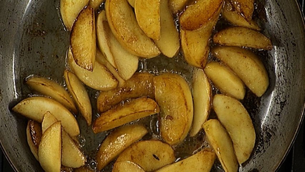 Caramelized Apples Rouxbe Online Culinary School Caramelized Apples Rouxbe Online Culinary School