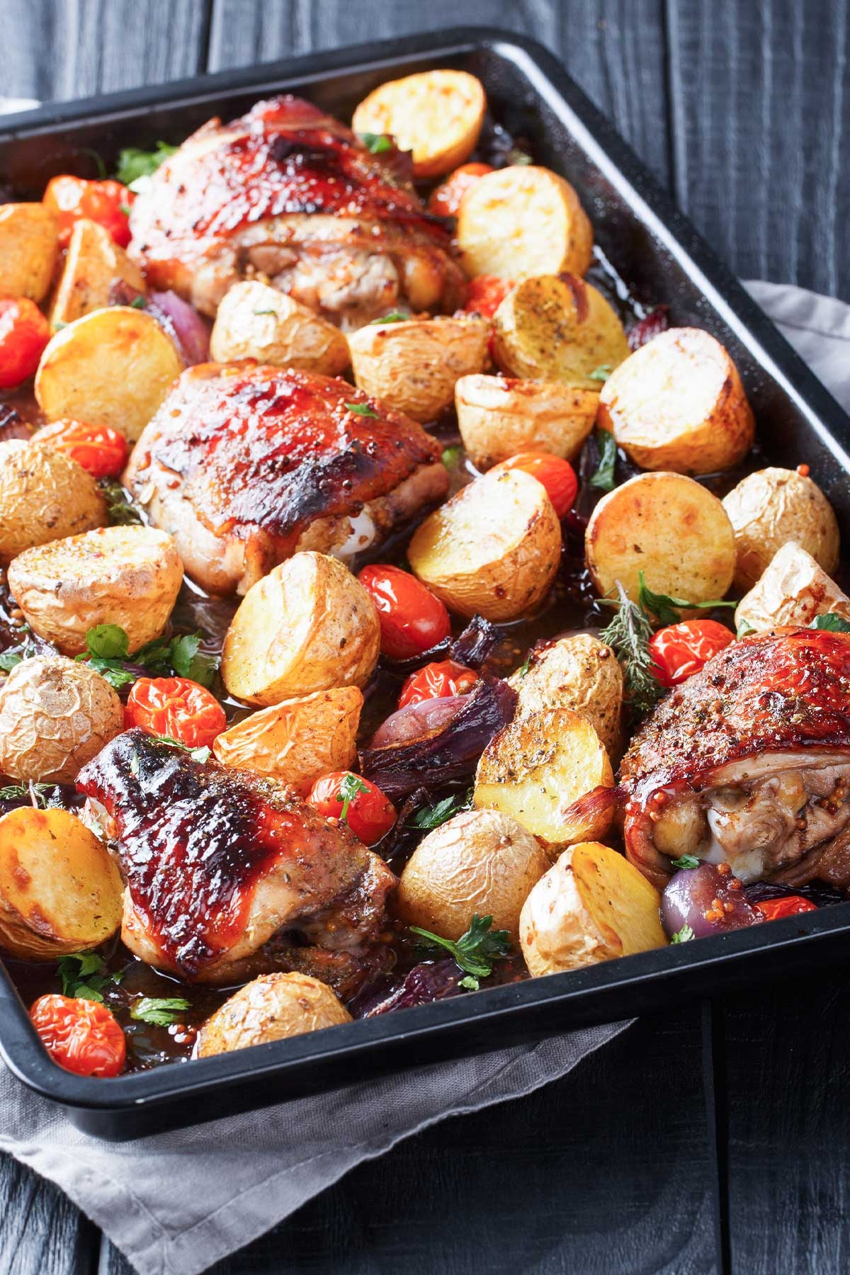 sheet pan chicken thigh recipes