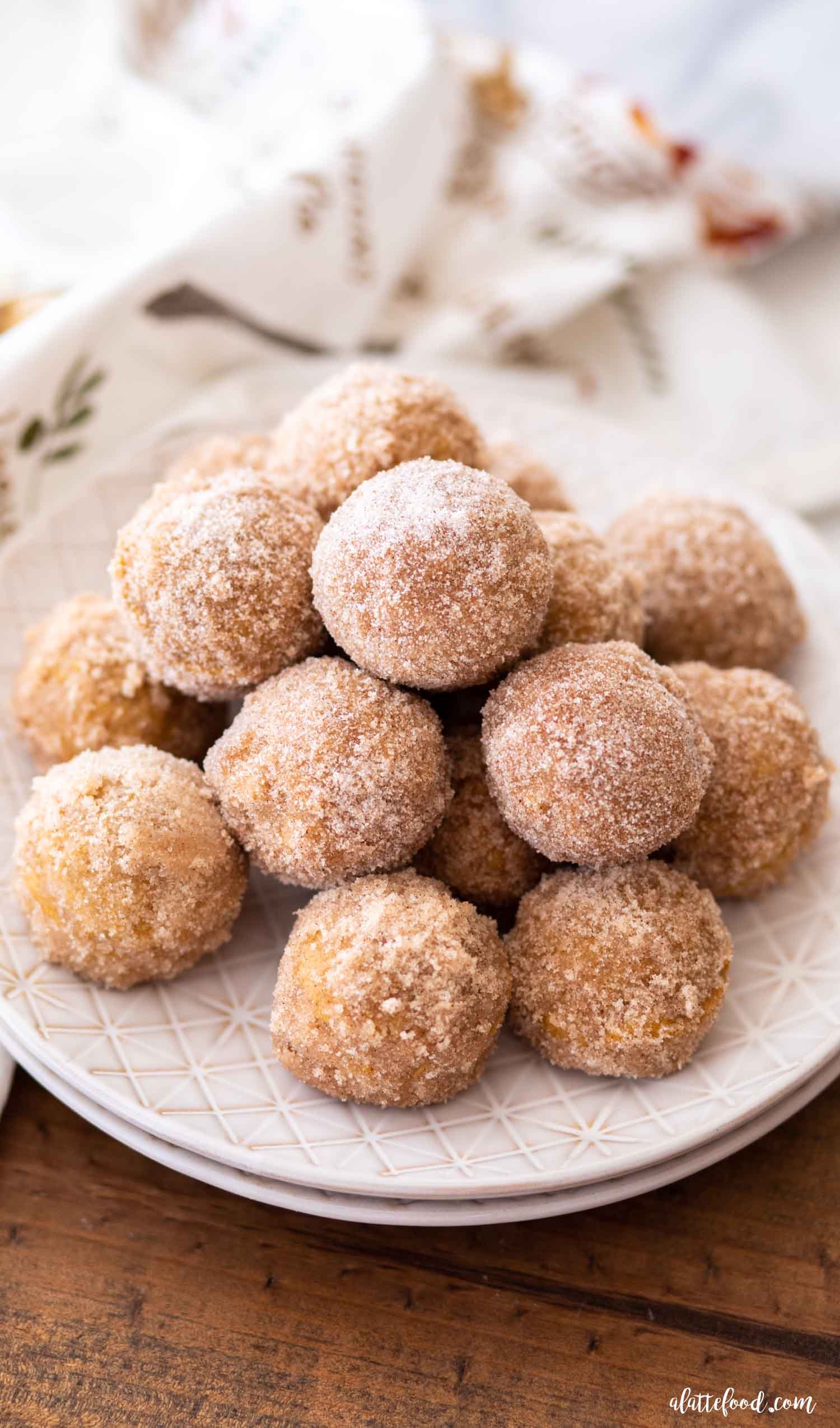 Cinnamon Sugar Pumpkin Donut Holes A Latte Food