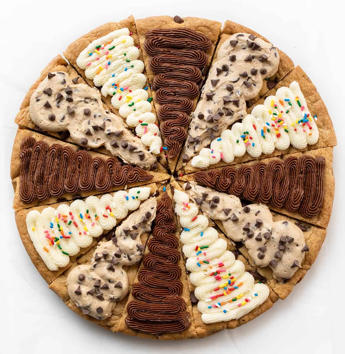 Cookie Cake For A Crowd I Am Baker