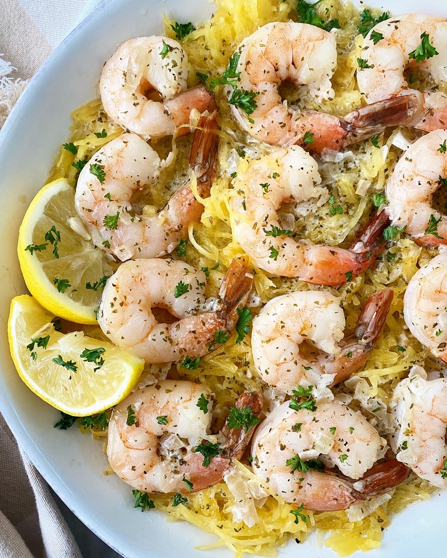 Crockpot Spaghetti Squash Shrimp Scampi VIDEO Fit Slow Cooker Queen