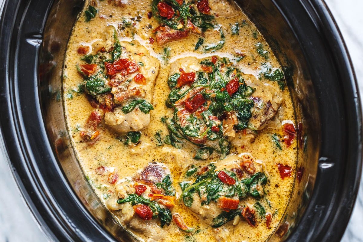 Crockpot Tuscan Chicken Thighs Recipe Eatwell101
