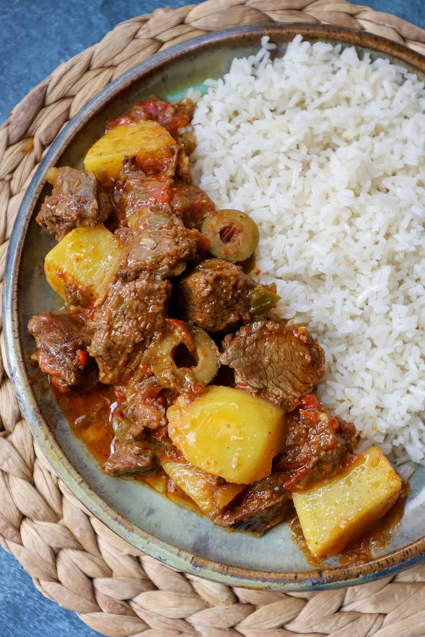 carne con papas recipe