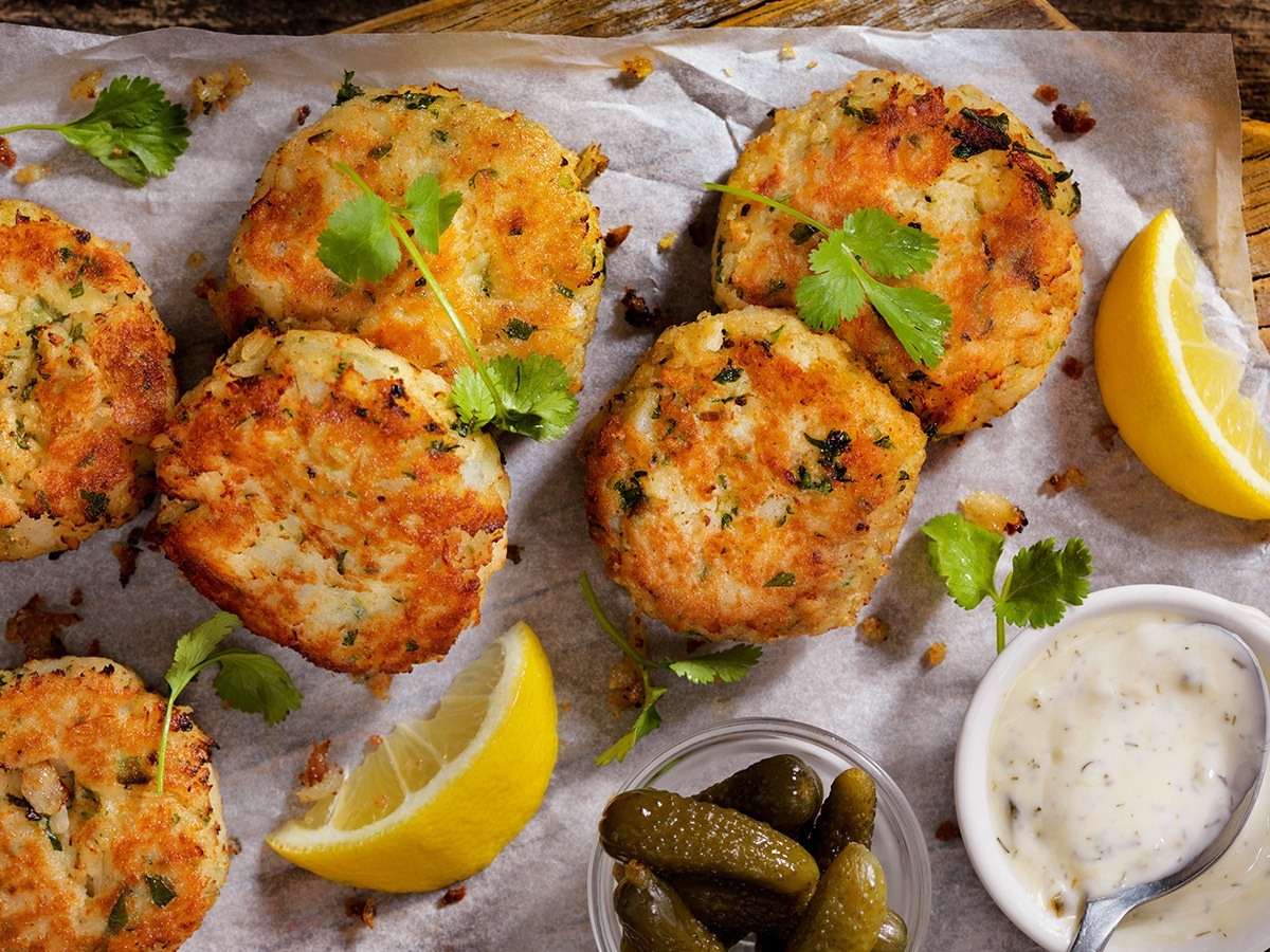 Dungeness Crab Cakes Oliver s Markets