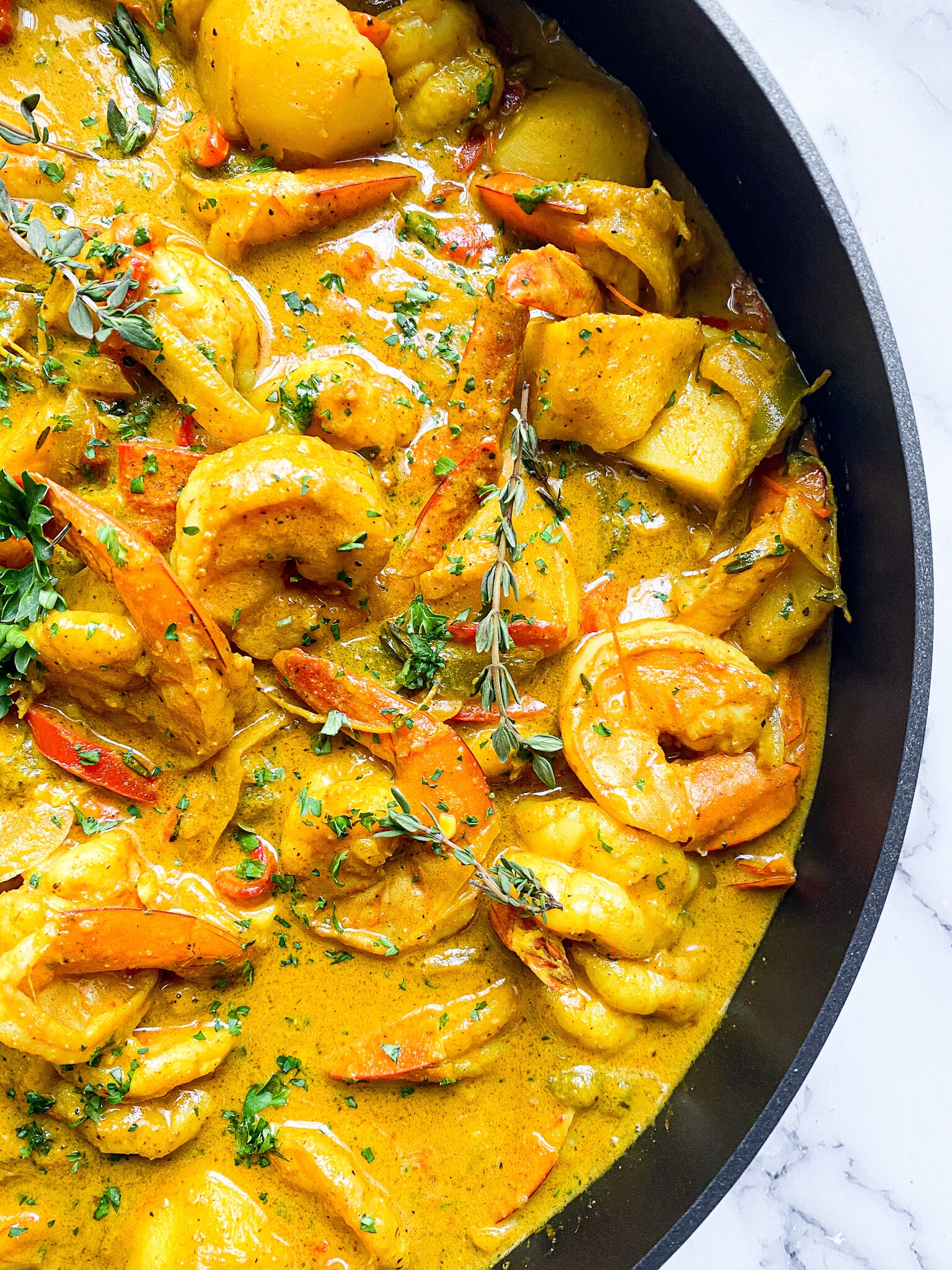 EASY Coconut Curry Shrimp Recipe Be Greedy Eats Where Food Meets Comfort EASY Coconut Curry Shrimp Recipe Be Greedy Eats Where Food Meets Comfort