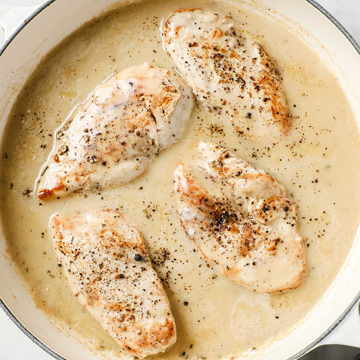 Easy Creamy Garlic Chicken Breasts Laura Fuentes