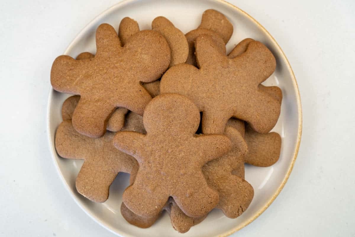 Easy Gingerbread Cookies Without Molasses Recipe No Frills Kitchen