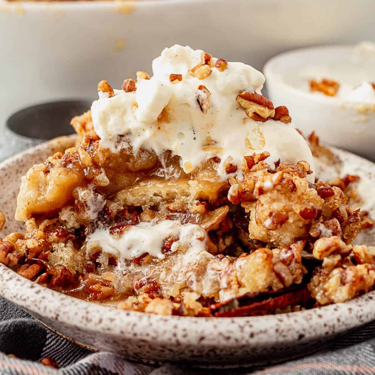Easy Pecan Pie Cobbler With Vanilla Whipped Cream