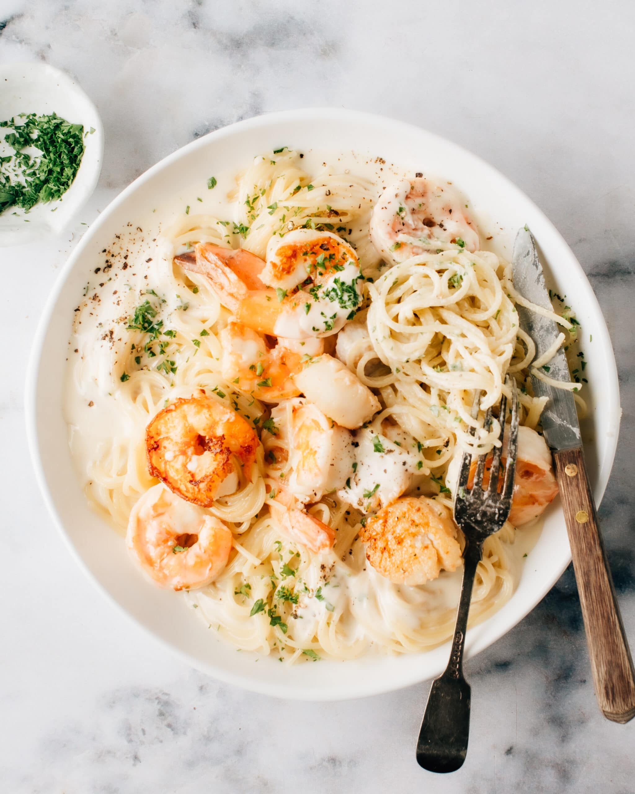 Easy Seafood Pasta With Garlic Cream Sauce Foodess