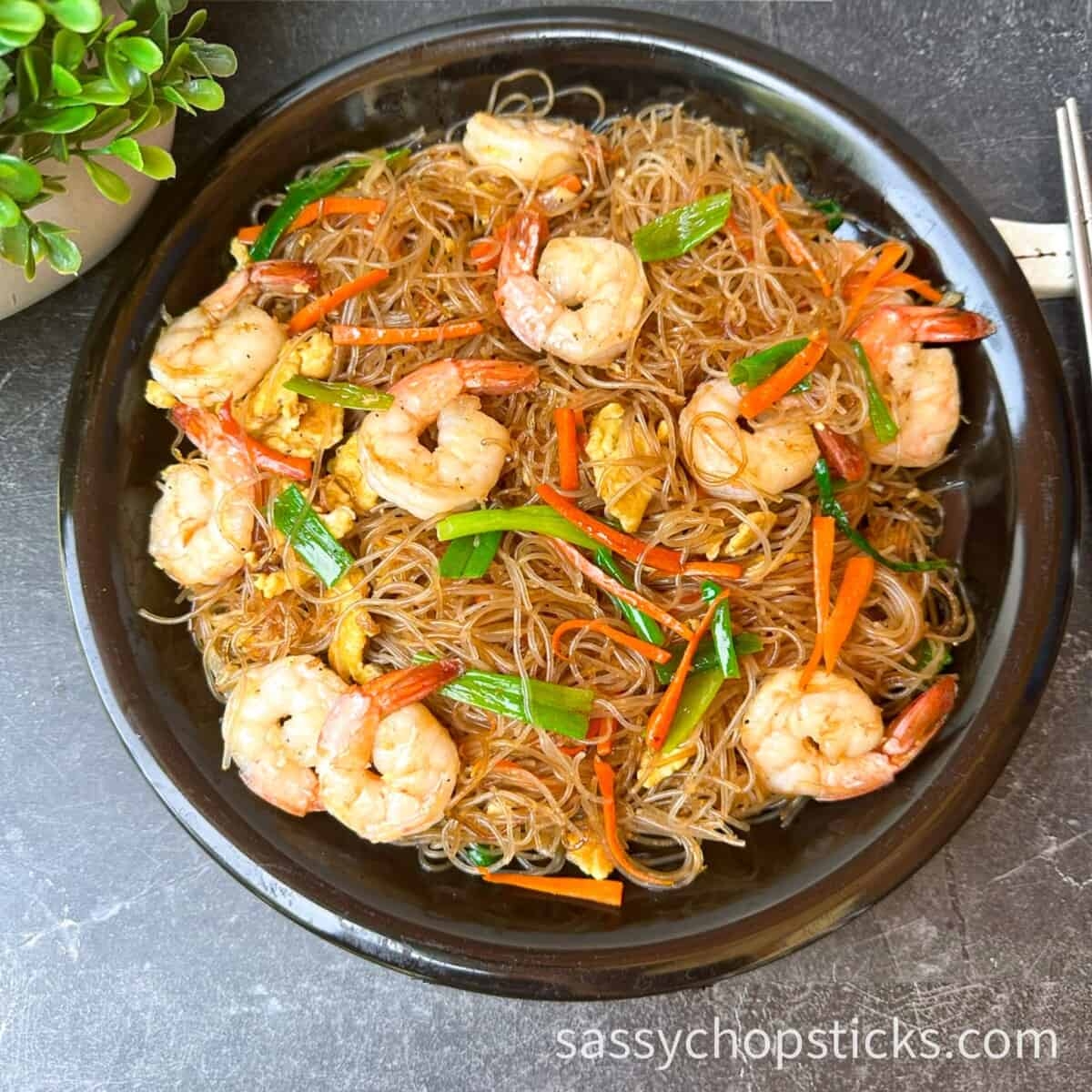 Easy Shrimp Mei Fun Recipe Stir Fry Rice Noodles Sassy Chopsticks Easy Shrimp Mei Fun Recipe Stir Fry Rice Noodles Sassy Chopsticks
