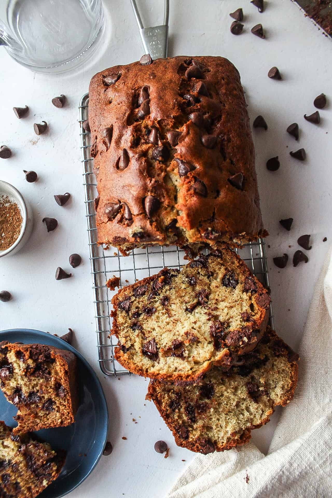Fluffy Moist Chocolate Chip Banana Bread ONE BOWL Nomaste Hungry