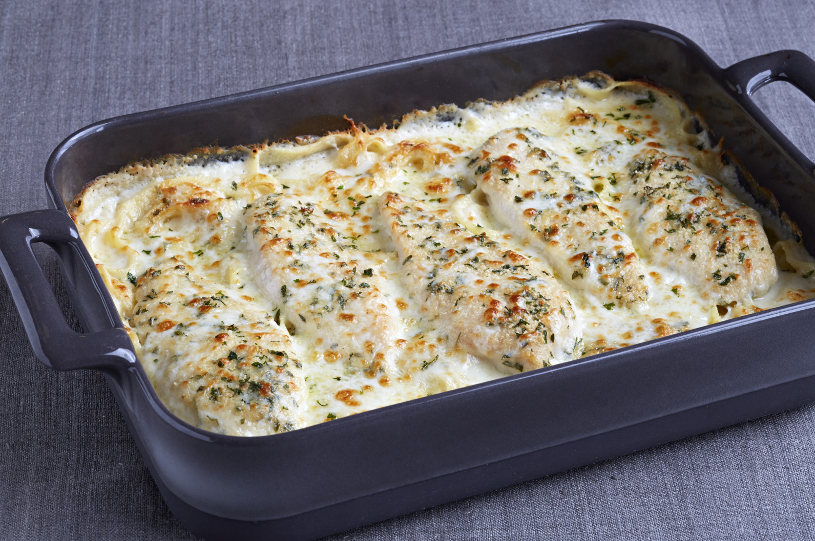 Four Cheese Chicken Alfredo Casserole CLASSICO United States Recipes Kraft Heinz Four Cheese Chicken Alfredo Casserole CLASSICO United States Recipes Kraft Heinz