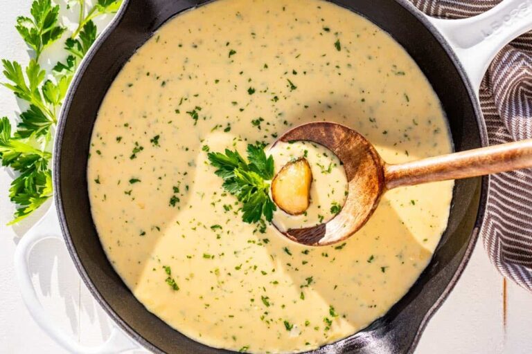 Garlic Cream Sauce Get Inspired Everyday 