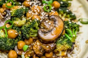 General Tso s Broccoli Mushroom Stir Fry Monkey And Me Kitchen Adventures