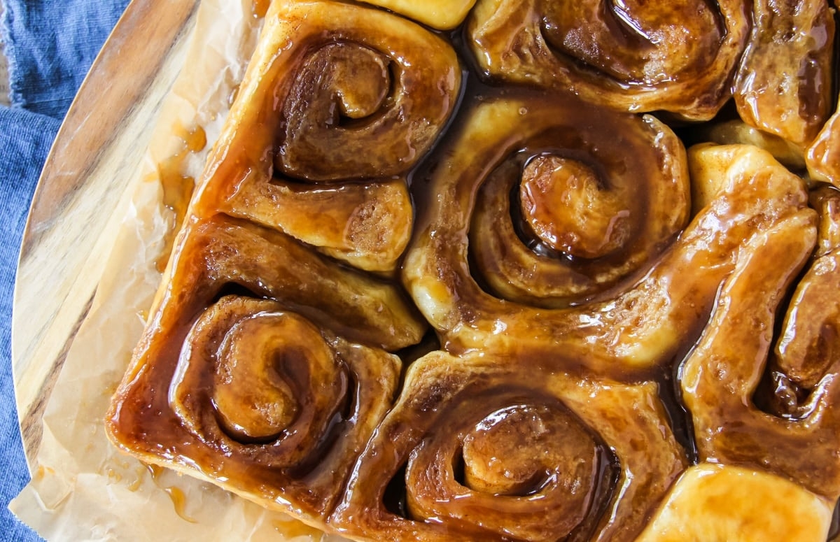 Gooey Bread Machine Cinnamon Buns A Pretty Life In The Suburbs