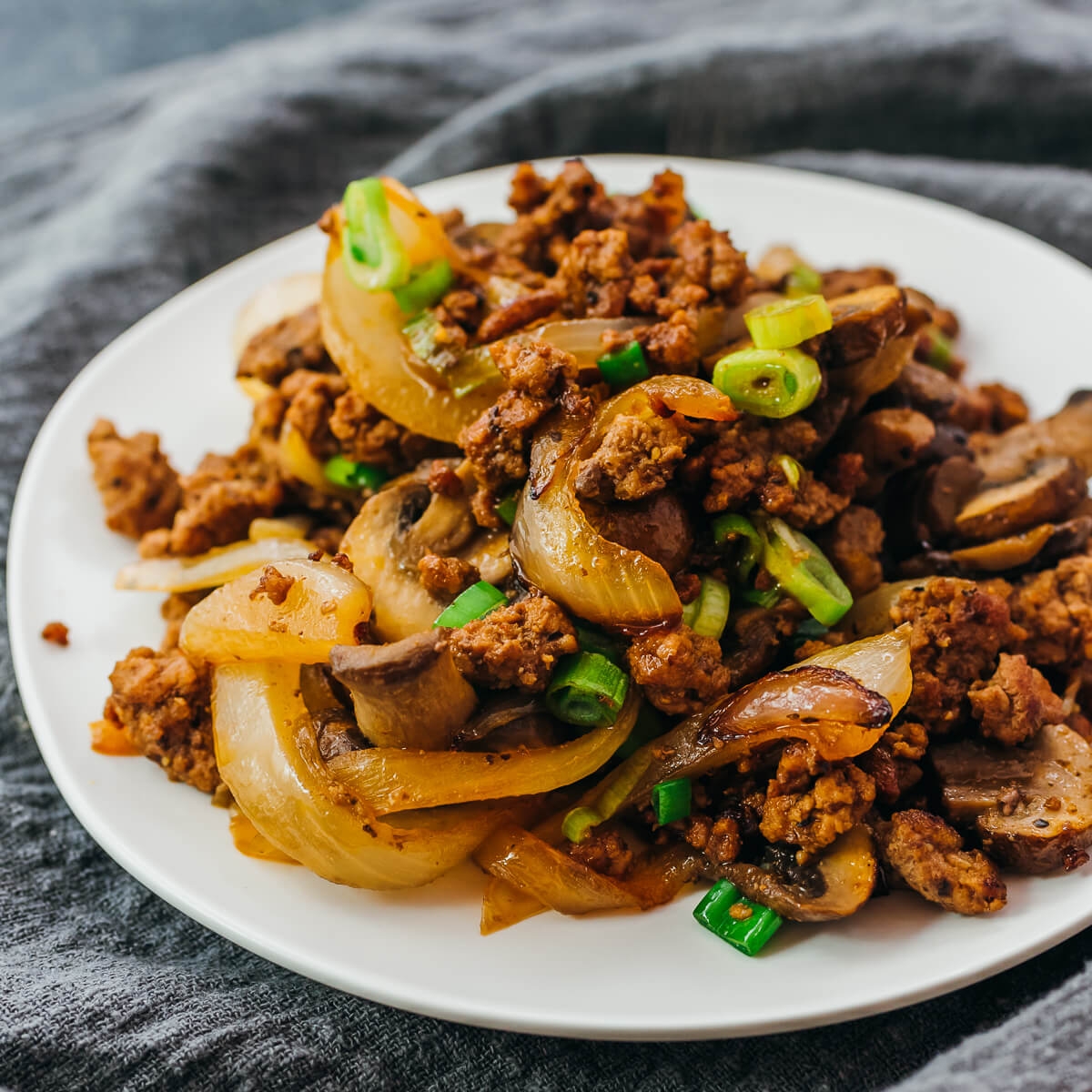 Ground Beef Mushroom Onion Stir Fry Savory Tooth