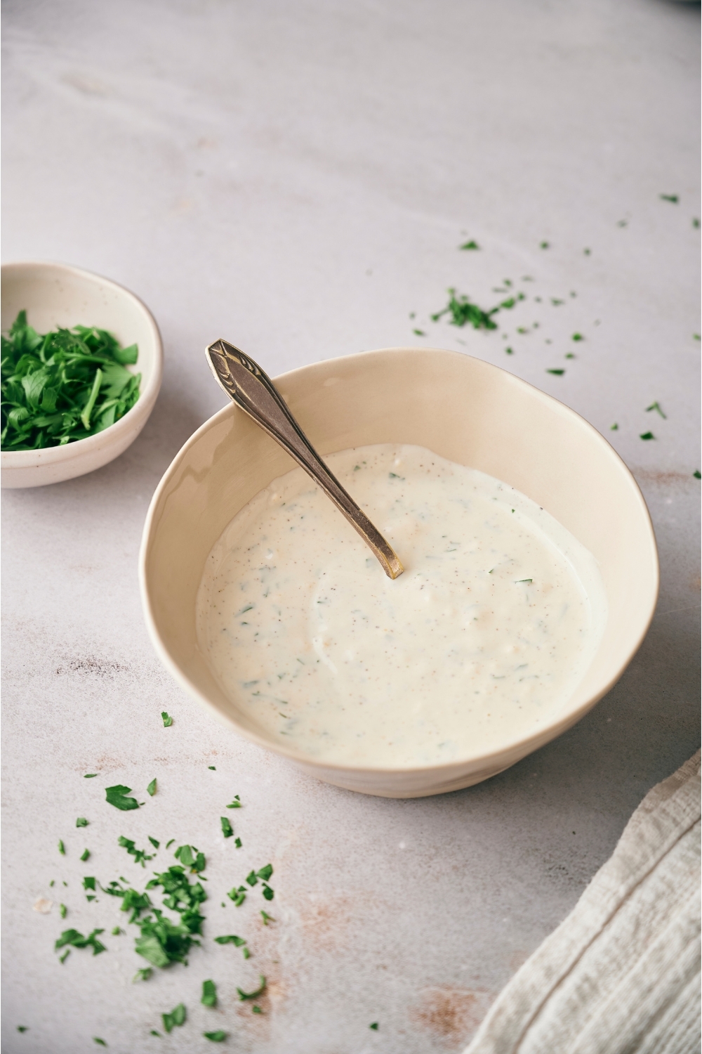 Halal White Sauce Made In 1 Minute