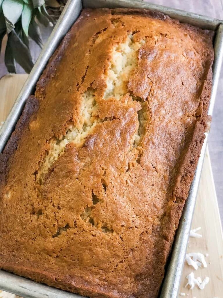 Hawaiian Banana Bread With Coconut Pineapple