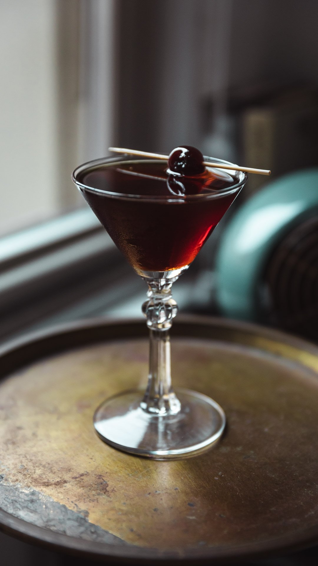 How To Make A Black Manhattan Anders Erickson