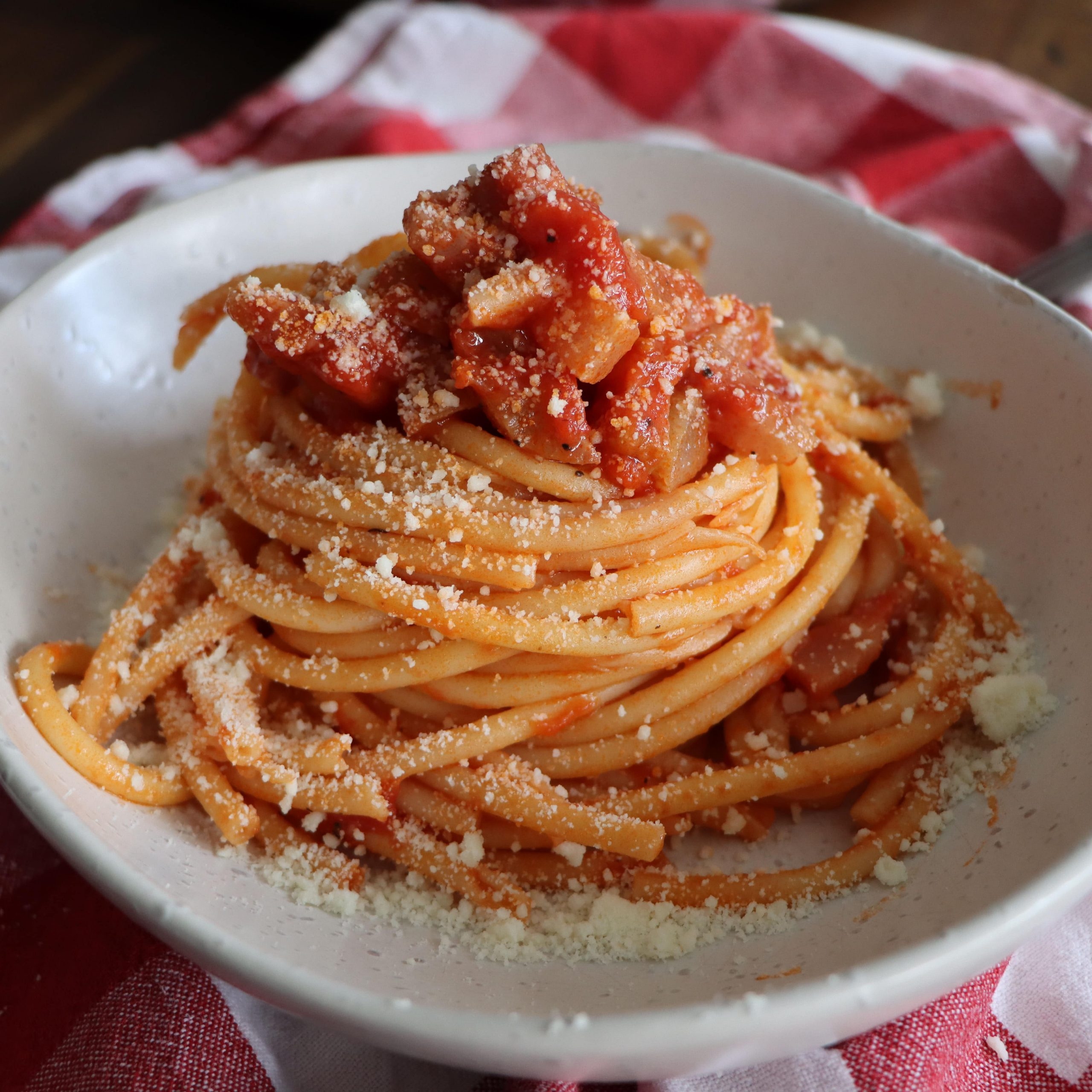 How To Make Authentic Pasta Amatriciana