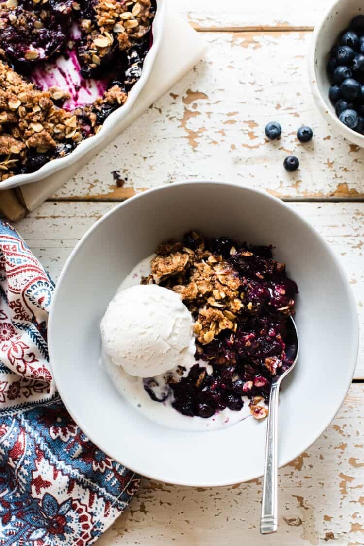 How To Make Blueberry Crisp Kitchen Confidante 