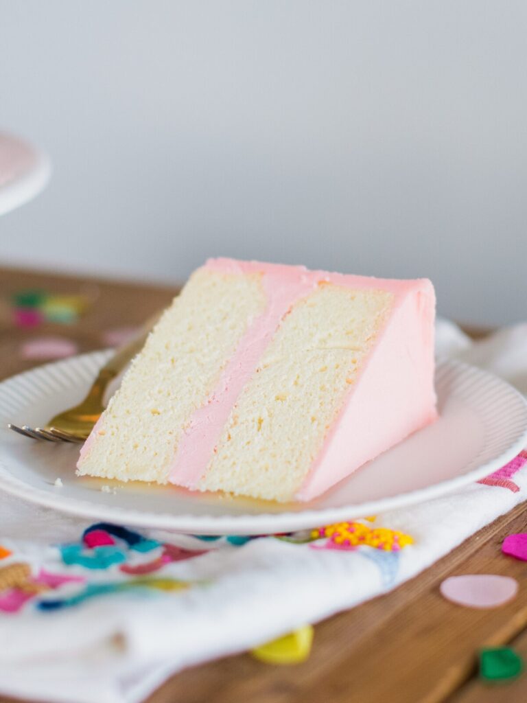 Light And Fluffy Sugar Free Vanilla Cake That Tastes Like The Real Deal Cake By Courtney