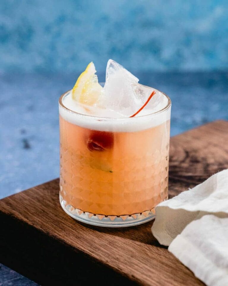 Make A Classic Vodka Sour