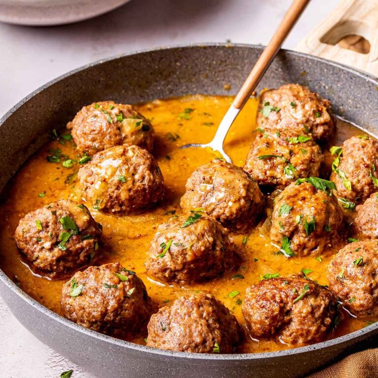 Meatballs And Gravy Skillet Or Oven The Big Man s World 
