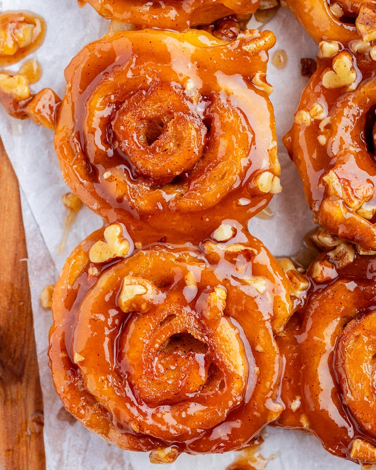 Mini Caramel Pecan Cinnamon Rolls Lmldfood