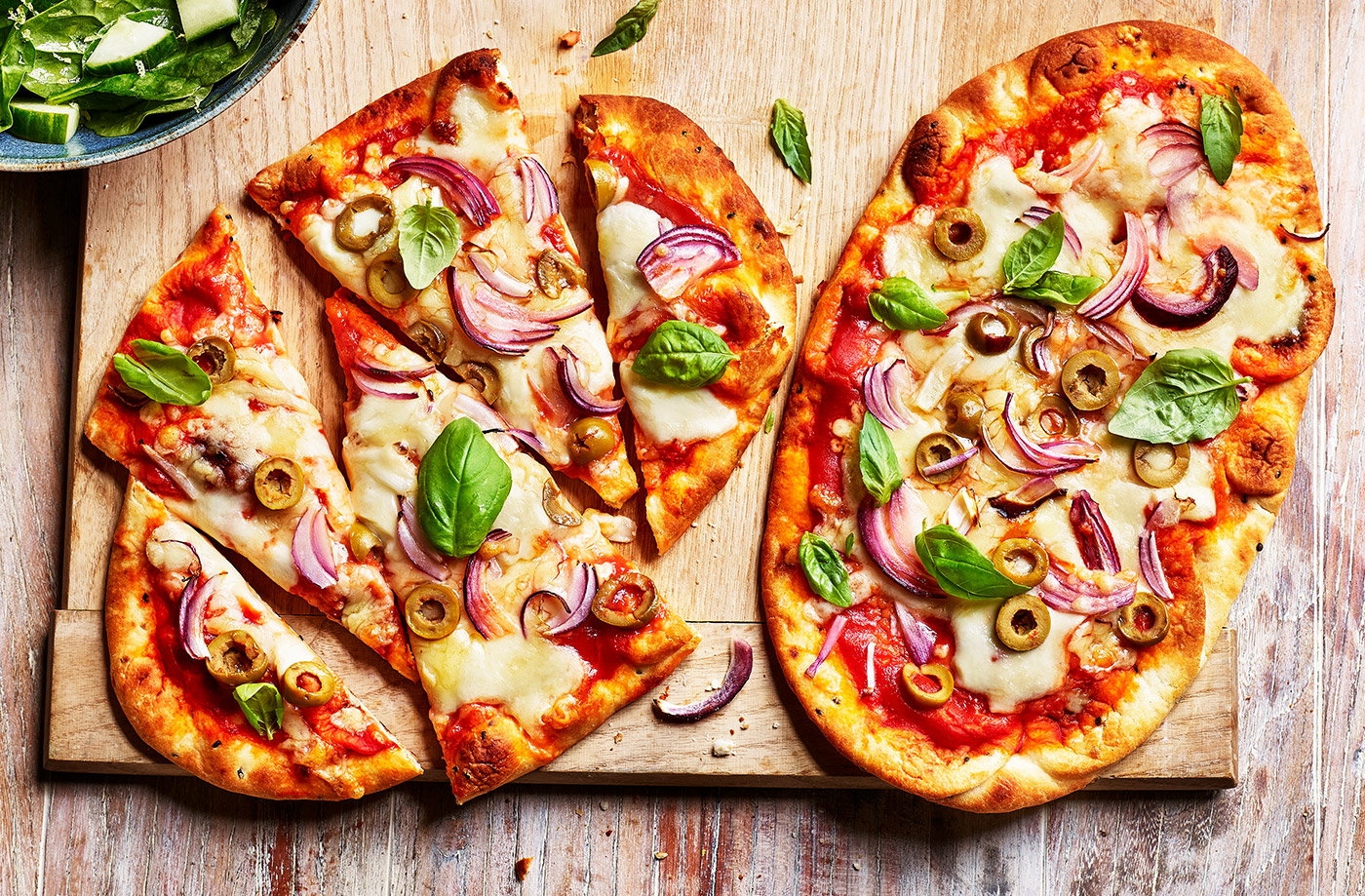 Naan Bread Pizzas Pizza Recipes Tesco Real Food Naan Bread Pizzas Pizza Recipes Tesco Real Food
