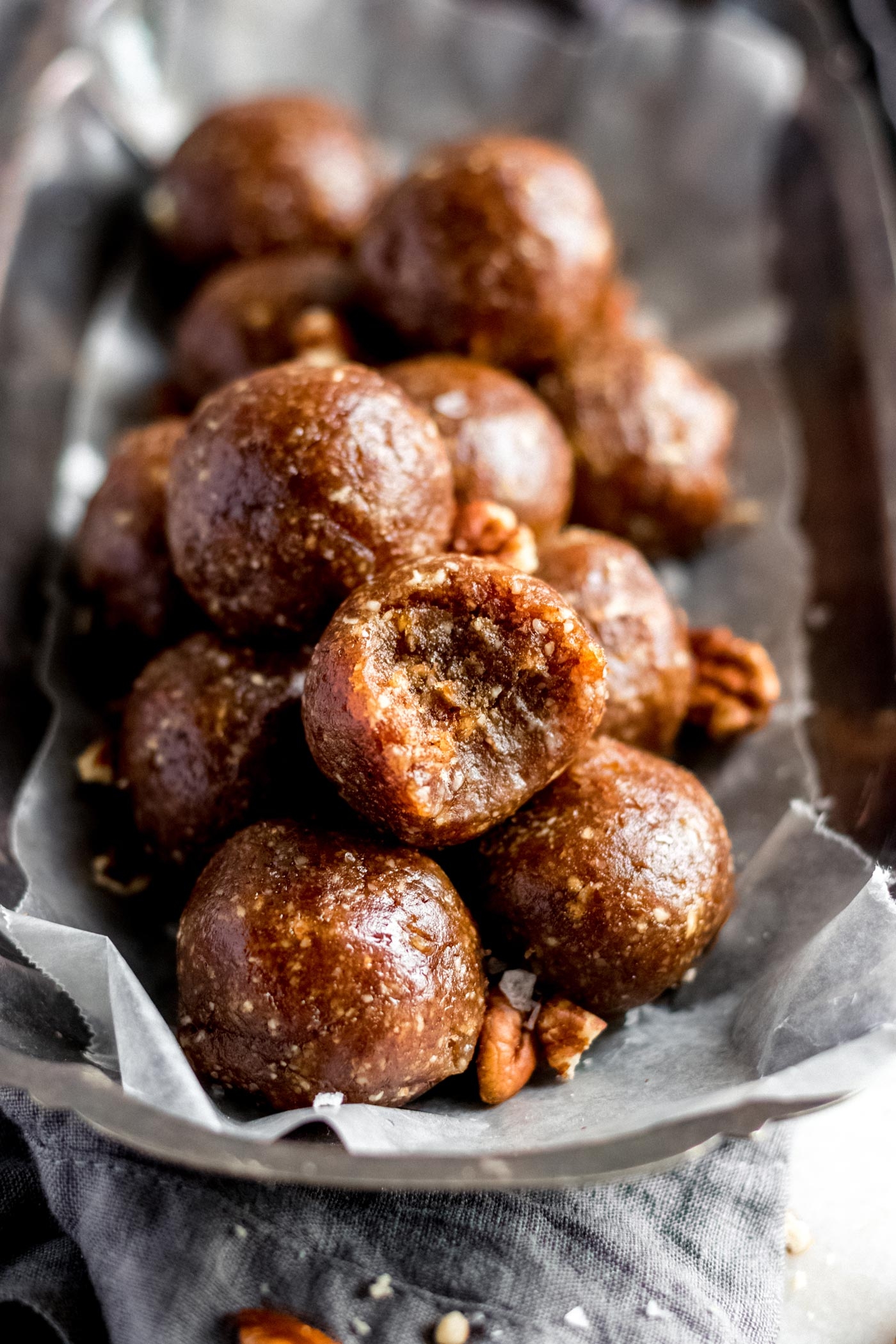No Bake Pecan Pie Balls Running On Real Food No Bake Pecan Pie Balls Running On Real Food