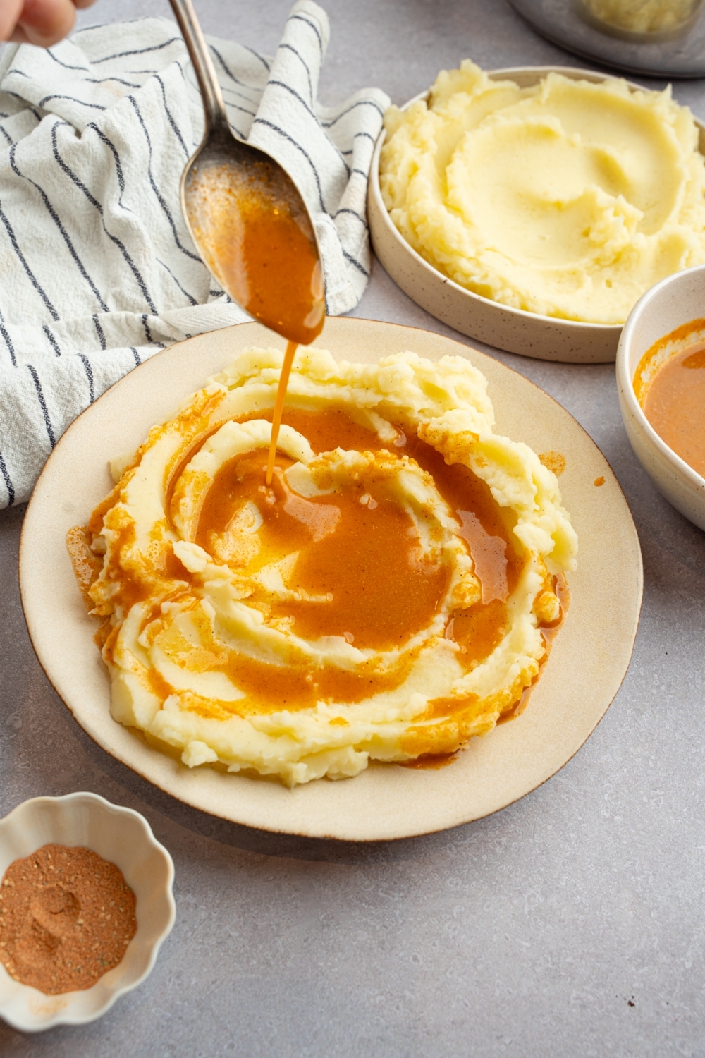 Popeye s Mashed Potatoes Recipe With Popeye s Cajun Gravy