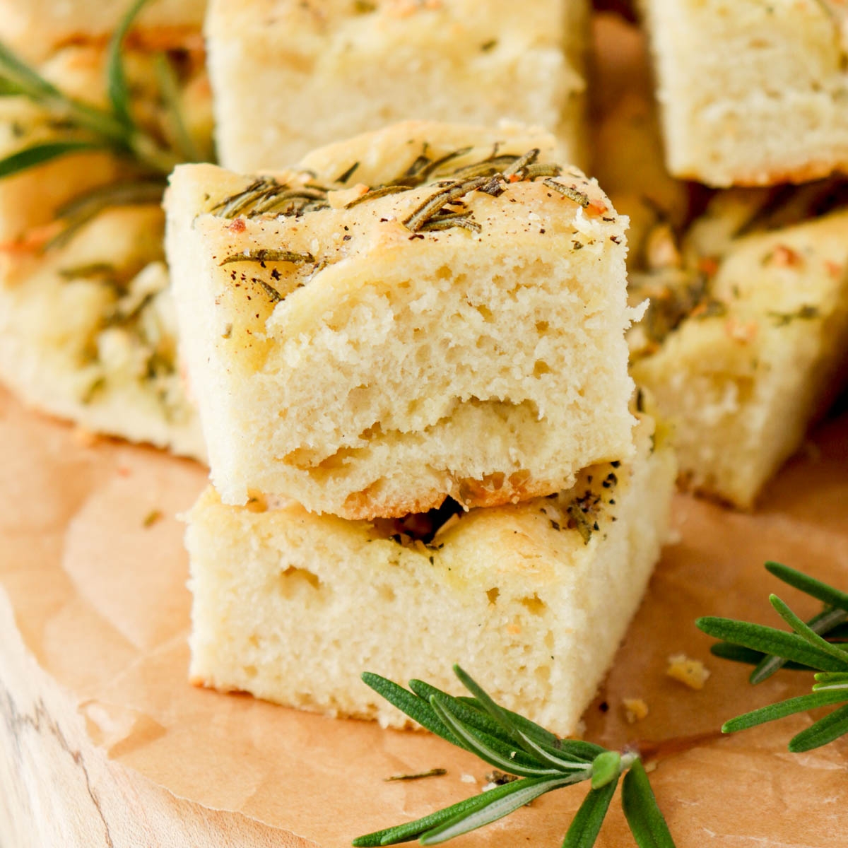 Quick Garlic Rosemary Focaccia Bread Knead Some Sweets