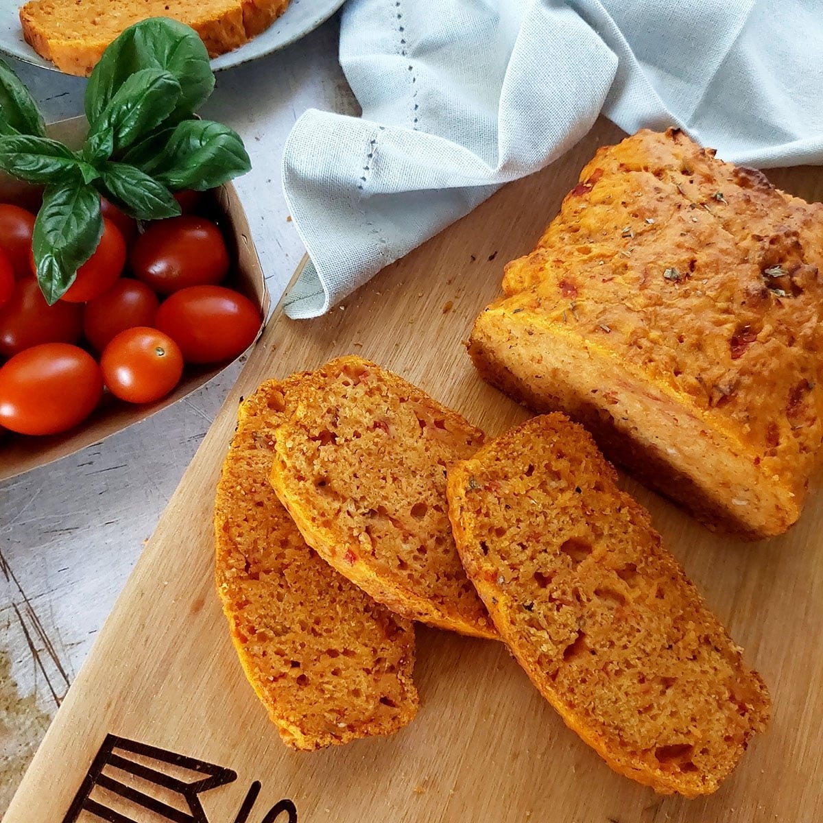 Quick Tomato Bread No Yeast The Gardening Foodie