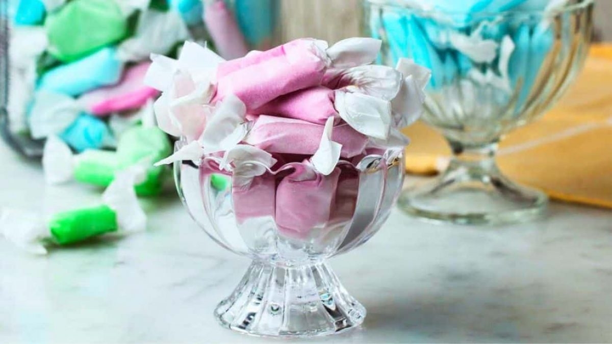 Saltwater Taffy Recipe DIY Joy Saltwater Taffy Recipe DIY Joy