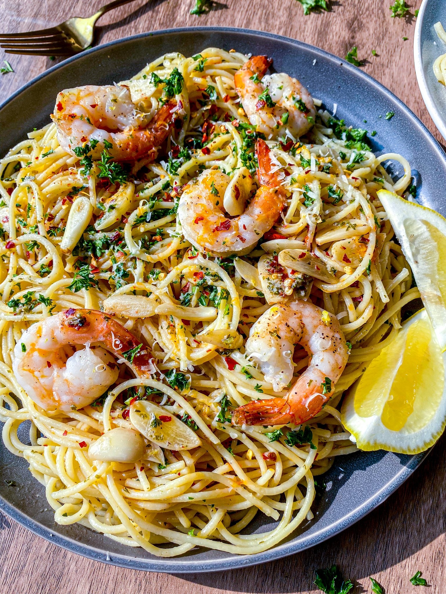 Shrimp Scampi Pasta Without Wine Farah J Eats Shrimp Scampi Pasta Without Wine Farah J Eats