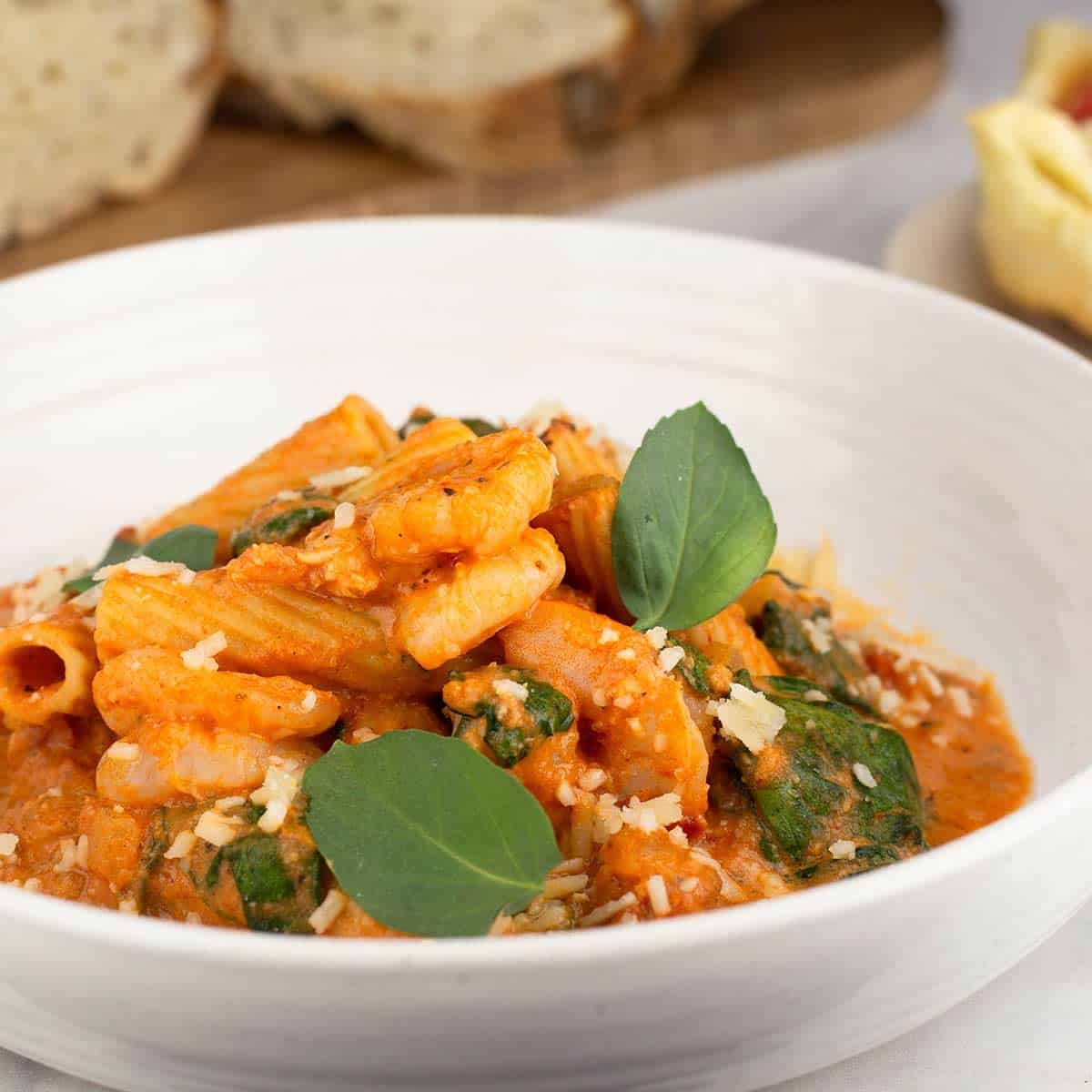 Shrimp Spinach Pasta In A Creamy Tomato Sauce The Salted Pepper