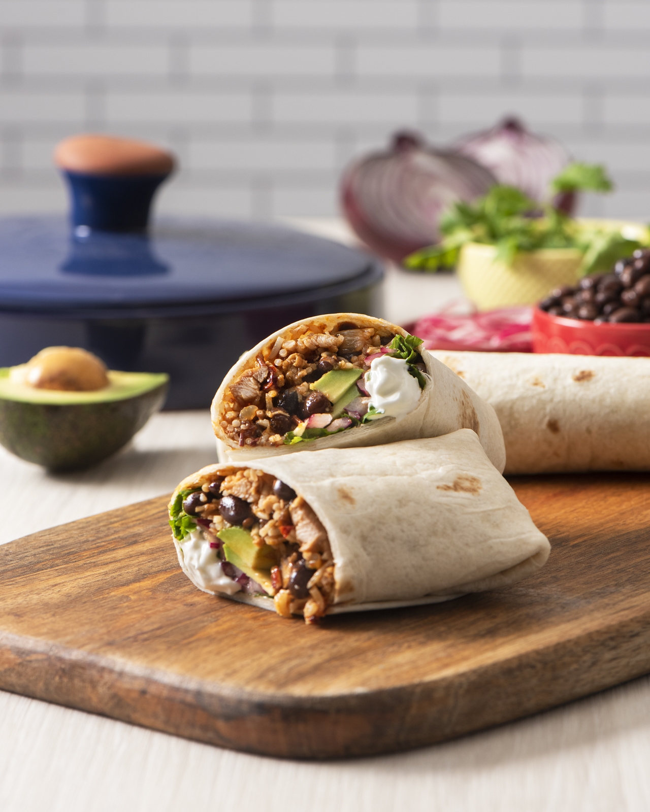 Slow Cooker Chipotle Chicken Burrito Frescados Tortillas