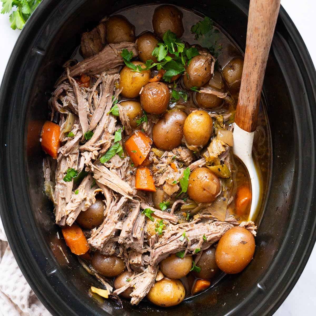 Slow Cooker Eye Of Round Roast Recipe IFoodReal Slow Cooker Eye Of Round Roast Recipe IFoodReal