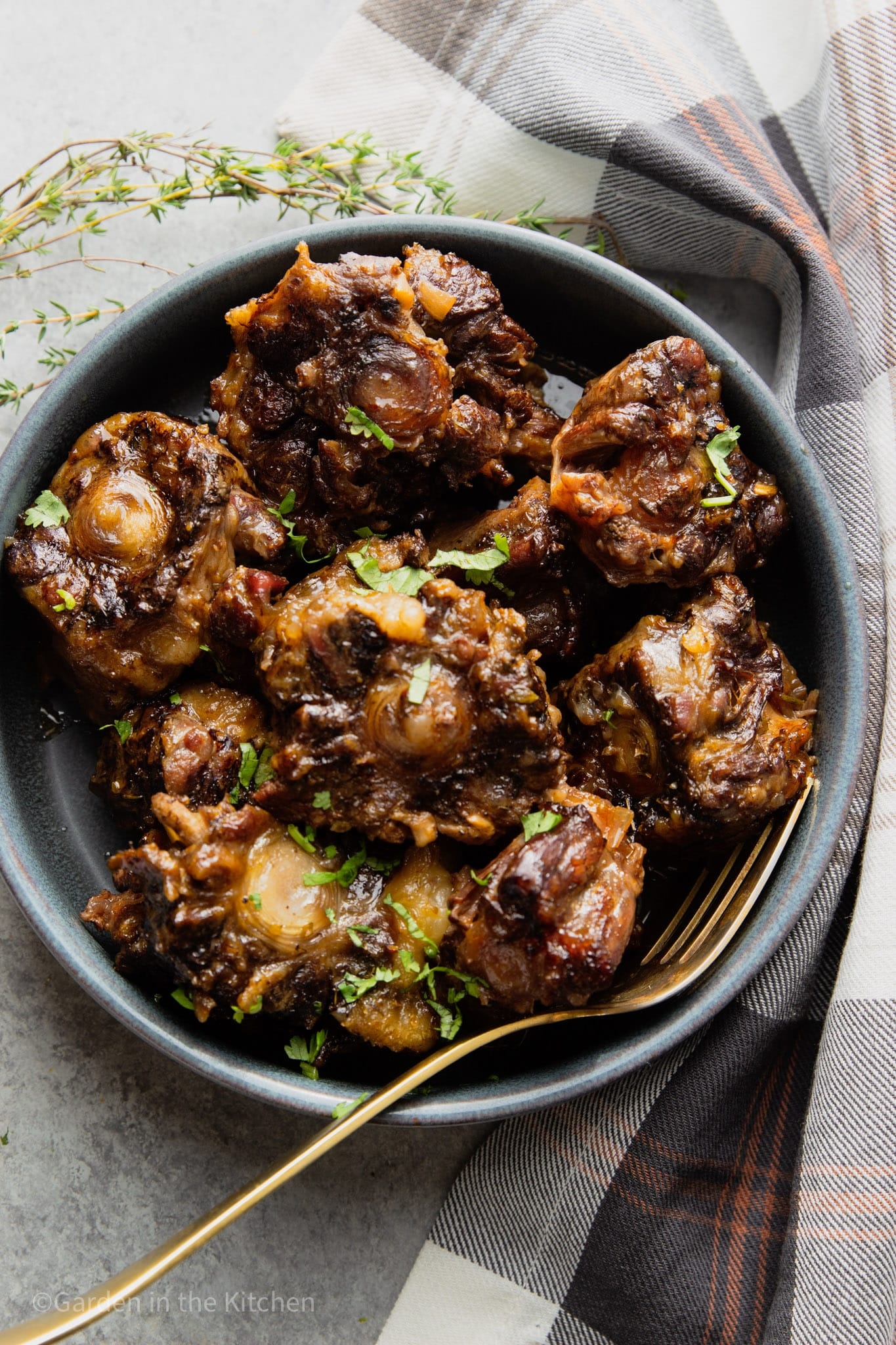 Slow Cooker Oxtail Recipe Garden In The Kitchen Slow Cooker Oxtail Recipe Garden In The Kitchen
