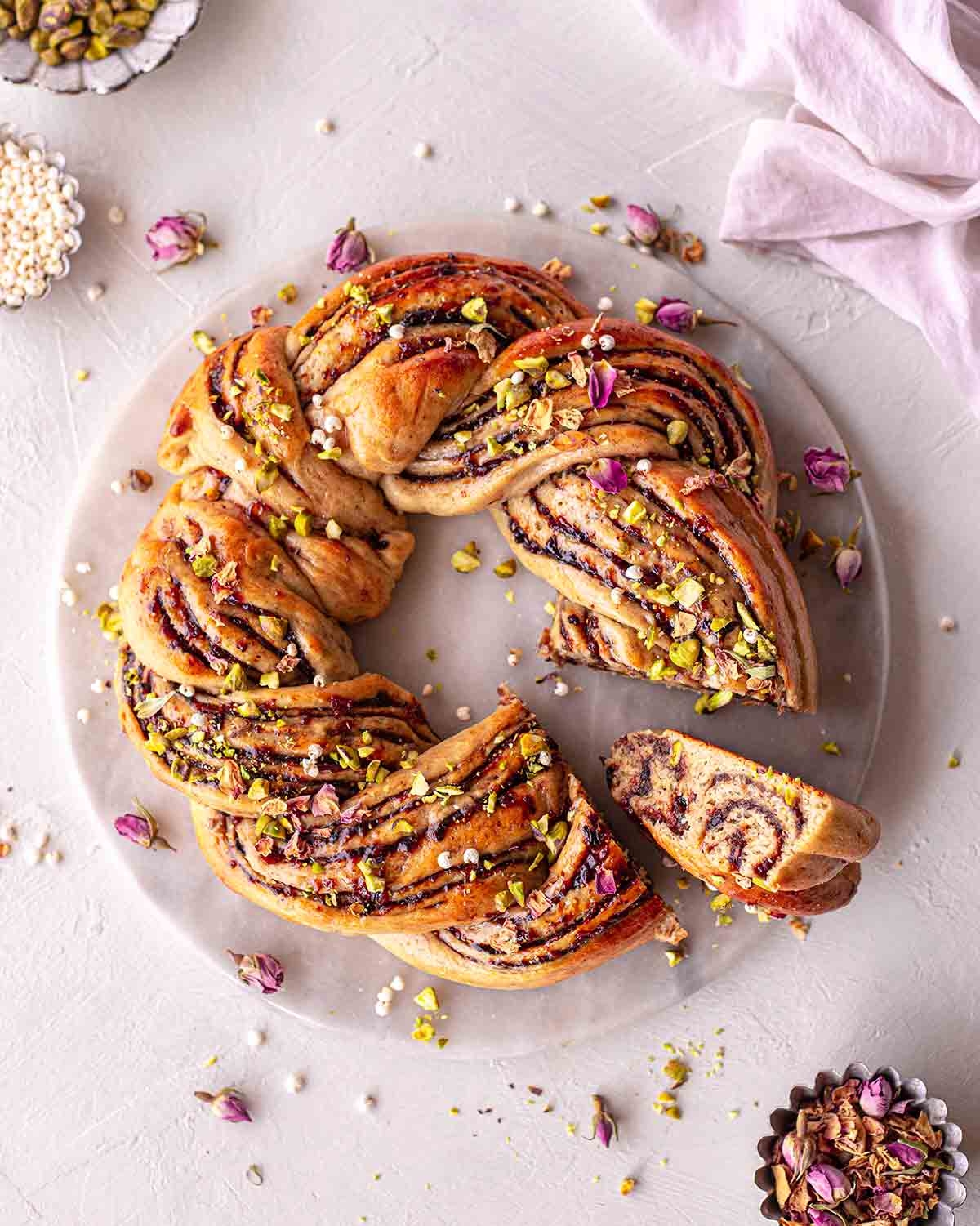 Spiced Fruit Christmas Wreath Recipe vegan Rainbow Nourishments
