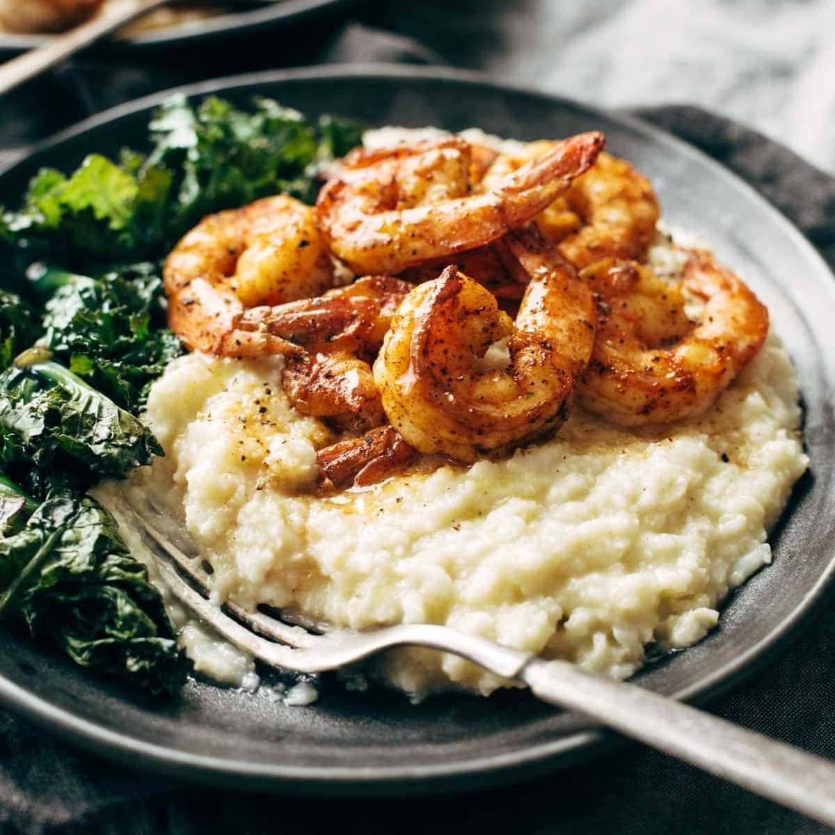 Spicy Shrimp With Cauliflower Mash And Garlic Kale Recipe Pinch Of Yum Spicy Shrimp With Cauliflower Mash And Garlic Kale Recipe Pinch Of Yum