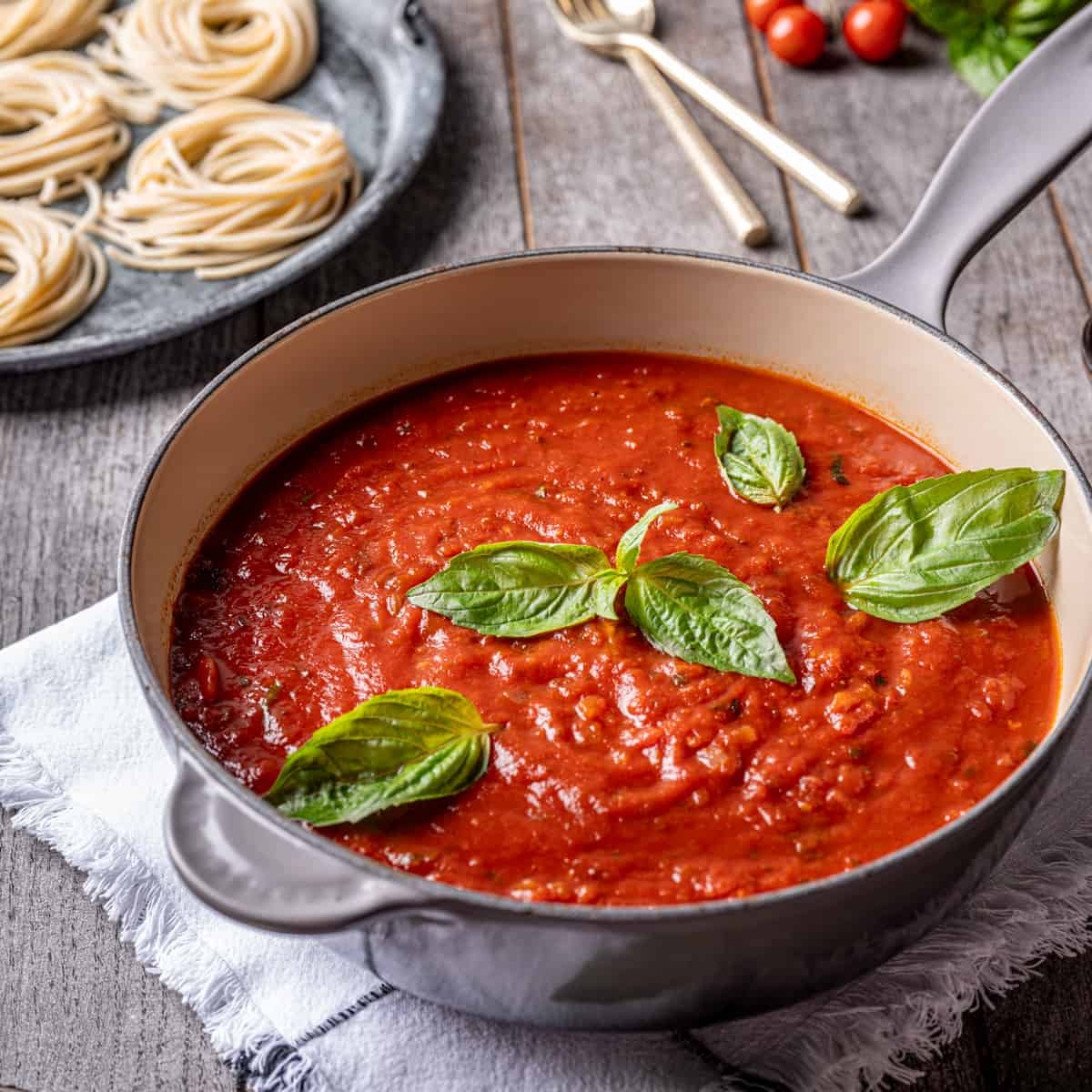 Sugo Di Pomodoro Classic Italian Tomato Sauce Recipe Cooking With Wine Blog
