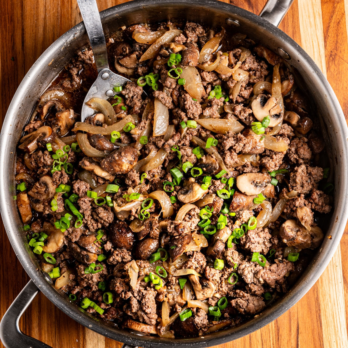 Super Easy Ground Beef With Onions And Mushrooms The Genetic Chef